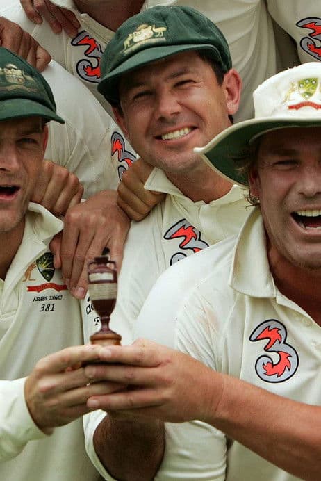 Amazing Adelaideのポスター